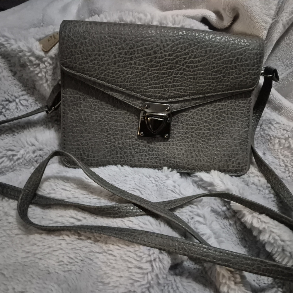 Elegant Gray Textured Women's Bag